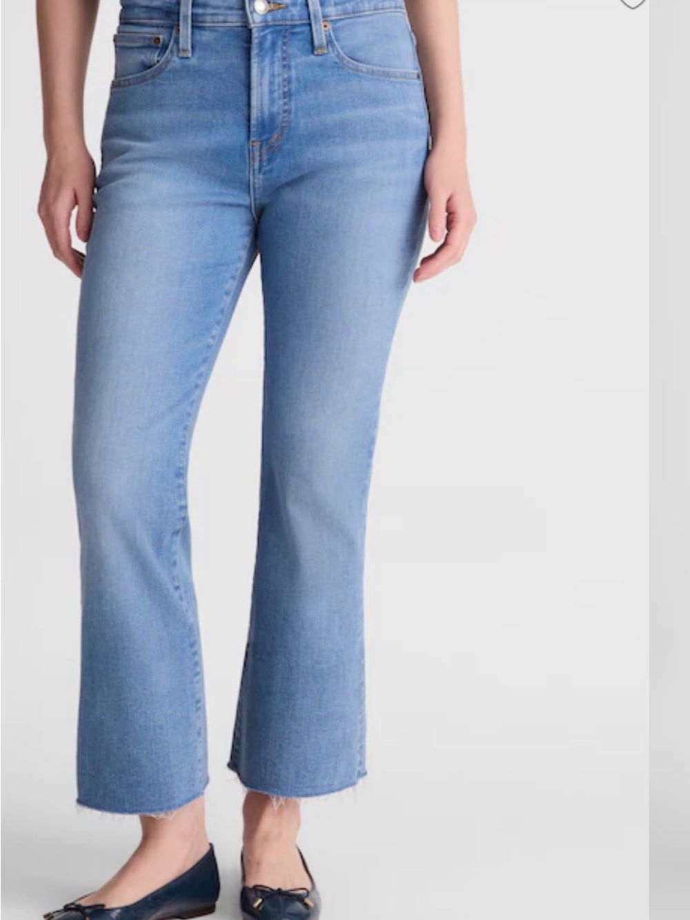 Madewell mid-rise kick out jeans